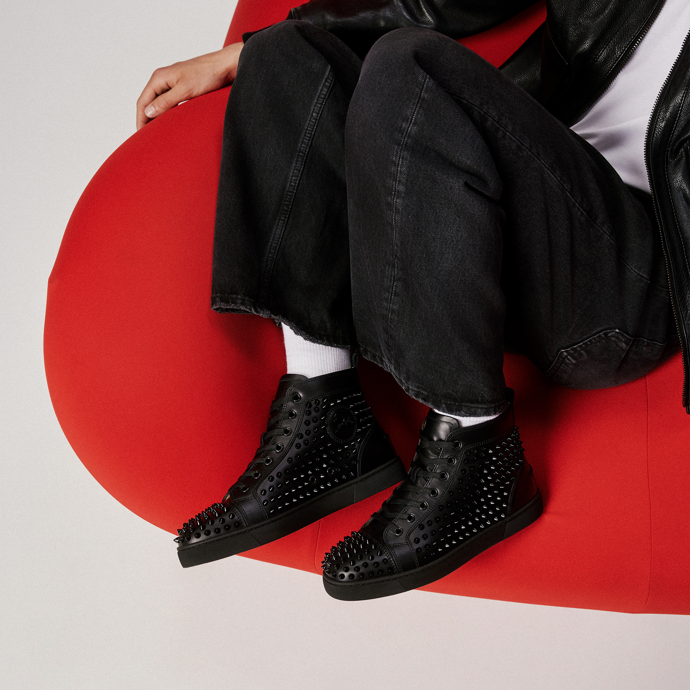 Louis - High-top sneakers - Calf leather and spikes - Black - Men
