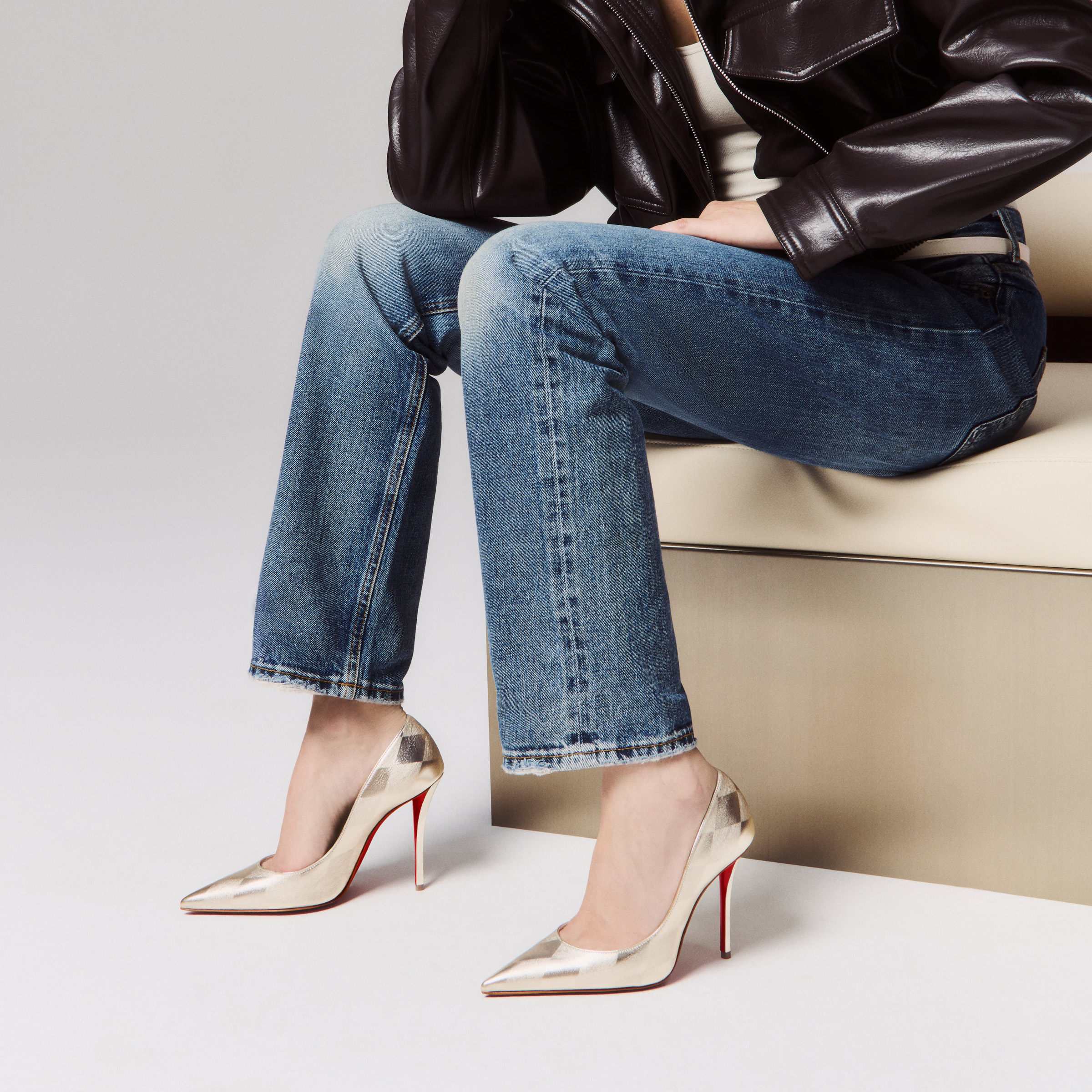 Christian Louboutin ハイヒール ブラック/ベージュ パンプス｜クリスチャン ルブタン【公式オンラインブティック】