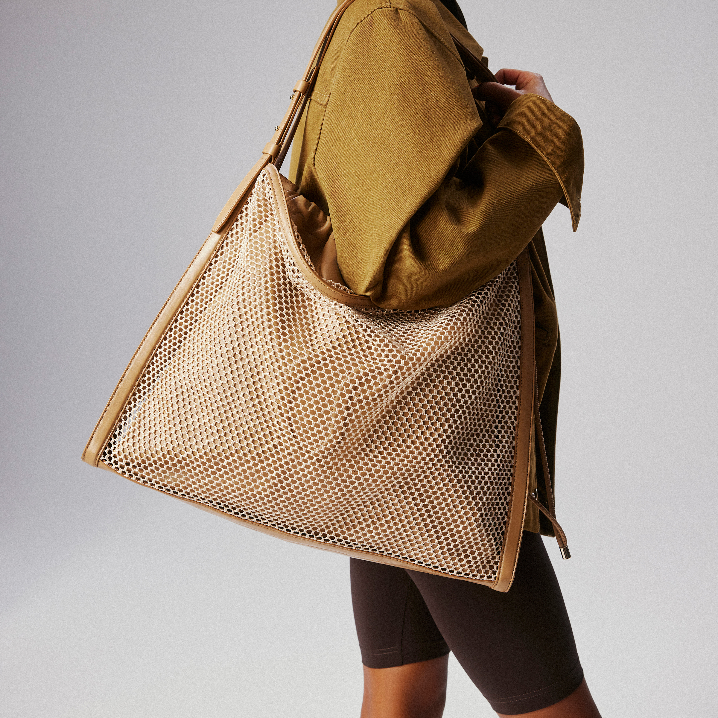 Baggy - Tote bag - Mesh - Lionne - Christian Louboutin Baggy - Tote bag - Mesh - Lionne - Christian Louboutin