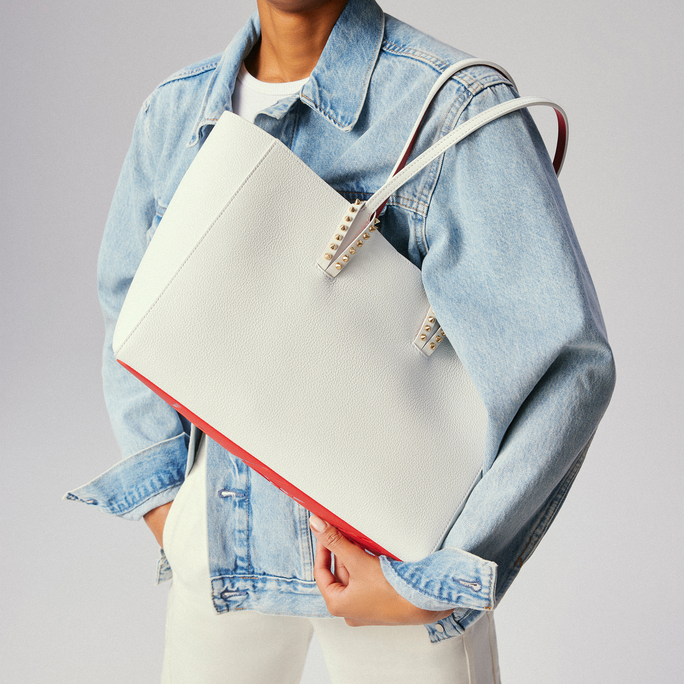 Cabata small - Tote bag - Soft calf leather and spikes - Bianco