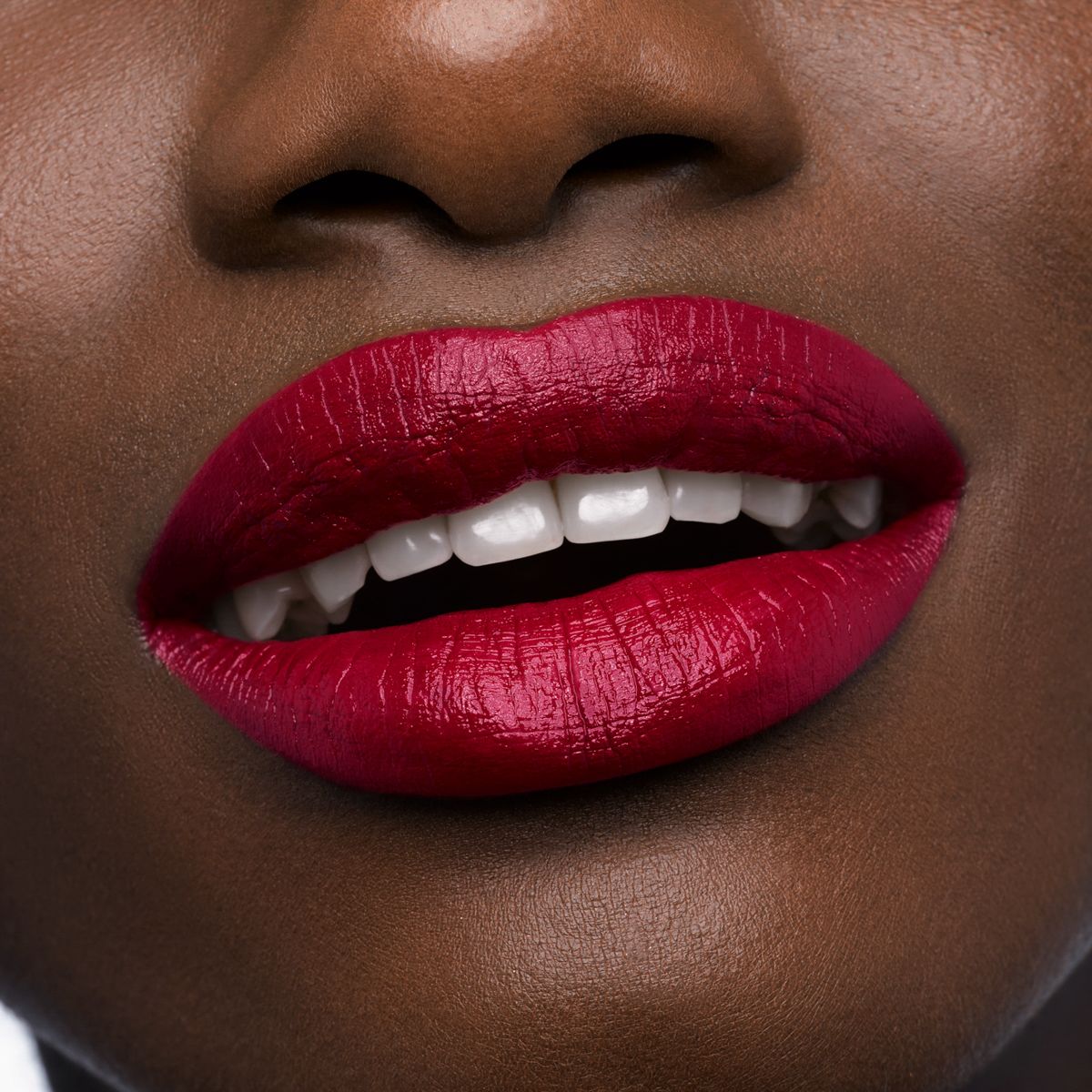 Rouge Louboutin Silky Satin - Satin lipstick - Rouge Louboutin 001