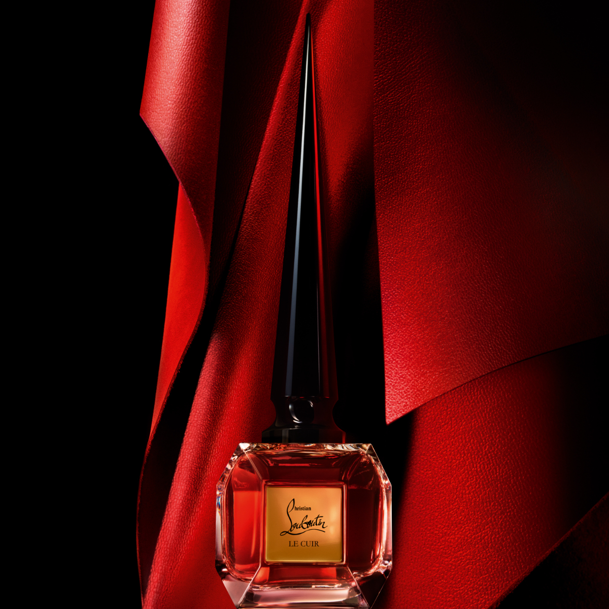 珍しい Fétiche Le Cuir TRANSLUCIDE - Christian Louboutin Beauty 洋書