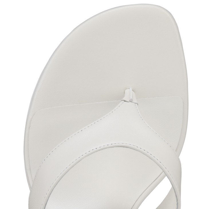 送料関税込■Christian Louboutin■Janetonga 55 トングサンダル Janetonga 55 leather thong sandals in white - Christian