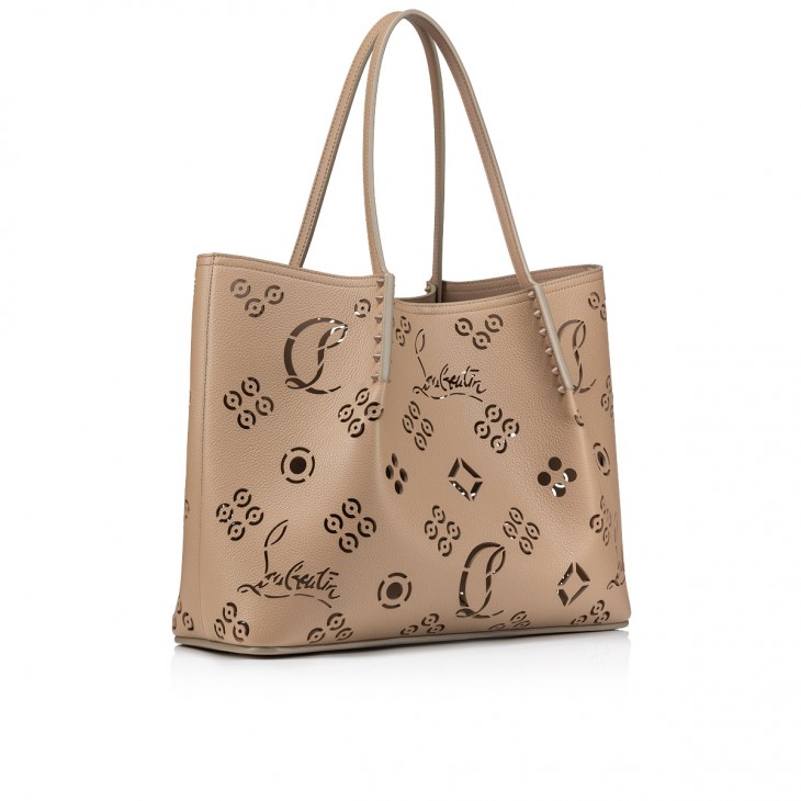 GUESS - Get a FREE Red tote bag for a minimum purchase of
