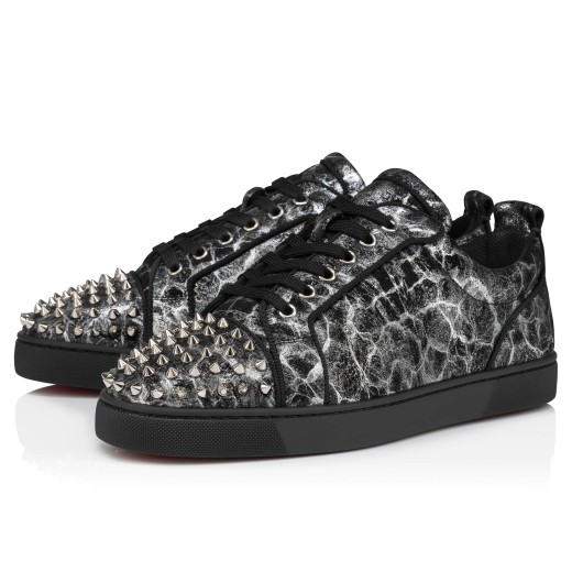 Black louboutin spikes shop