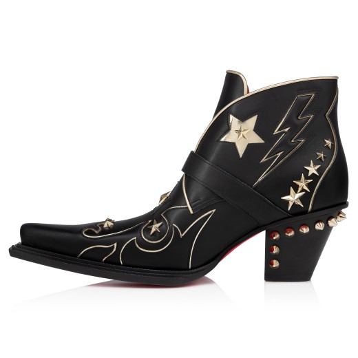 The Giddy Up collection for women and men - Christian The Giddy Up collection for women and men - Christian
