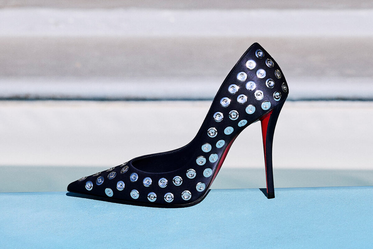 靴 EU38 Christian Louboutin Decollete 330A Christian Louboutin - Black And Nude Decollete